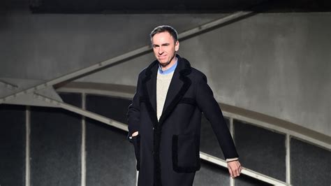 Raf Simons: toda la trayectoria del diseñador convertido en un 